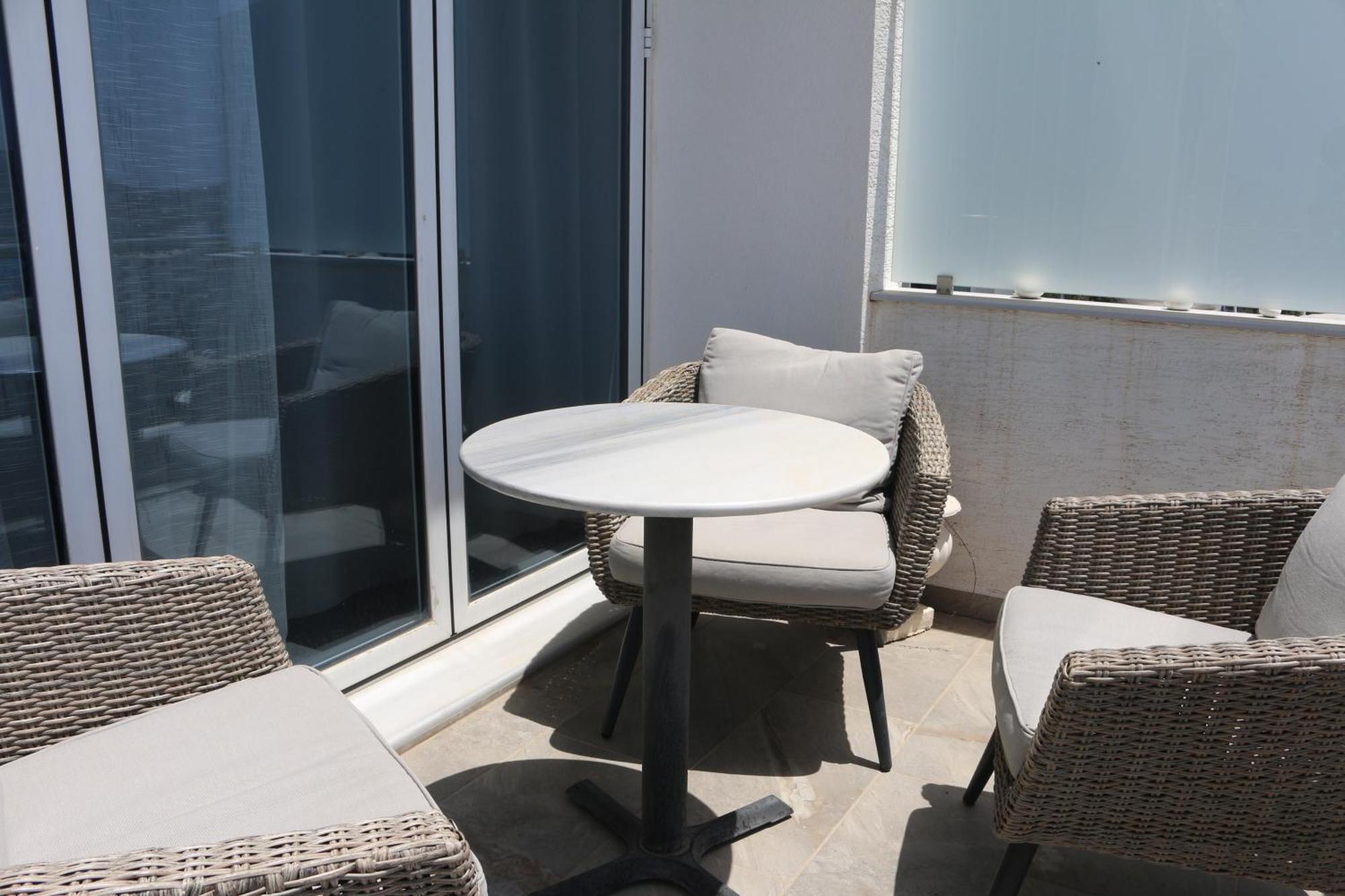 Апартаменти Infinity Sea View Penthouse Саранда Екстер'єр фото
